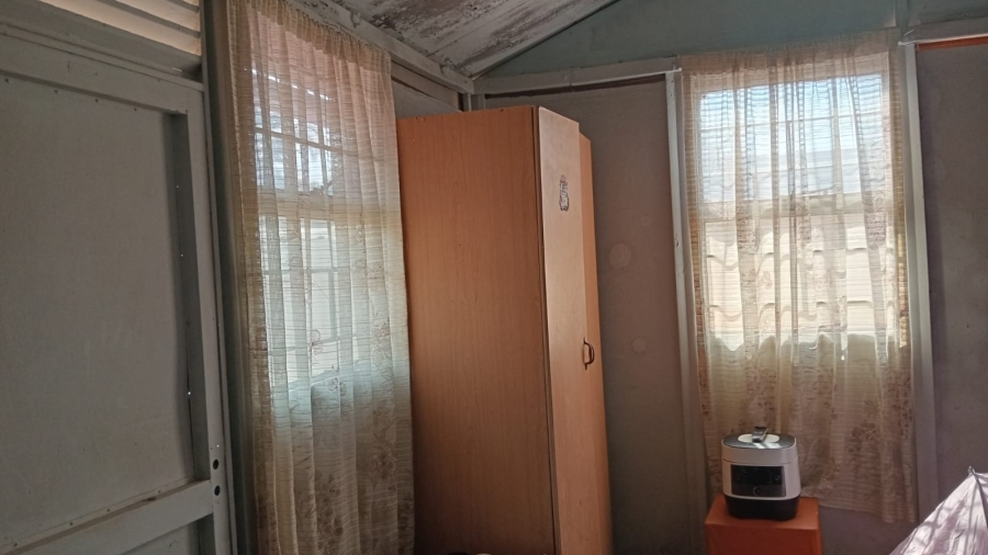 4 Bedroom Property for Sale in Pellissier Free State